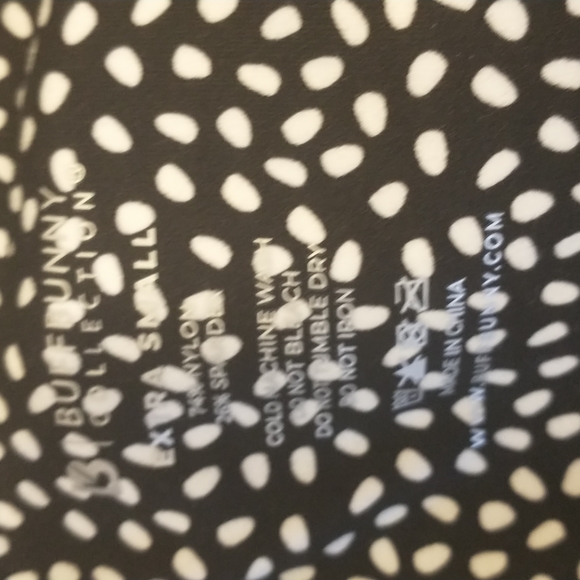 Buffbunny legacy leggings in black bossy print - Picture 9 of 9